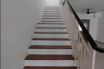 Cradleton @ Eco Majestic