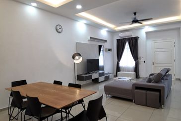 [Fully Furnished] [20x70]  2 Sty Cradleton Eco Majestic Semenyih