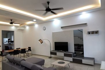 [Fully Furnished] [20x70]  2 Sty Cradleton Eco Majestic Semenyih