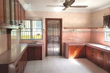 [Full Loan |50x80|Fully Extend] 2 Sty Bungalow Taman Tasik Semenyih