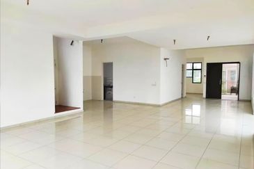 [Full Loan| 52x105] 2 Sty Bungalow Tralas Setia Ecohill Semenyih