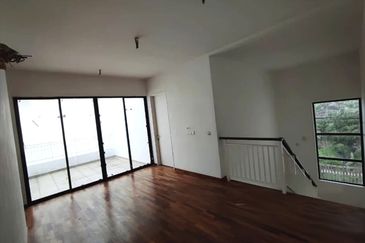 [Full Loan| 52x105] 2 Sty Bungalow Tralas Setia Ecohill Semenyih