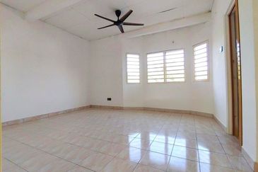[Full Loan| 18x65| Below Market ] 2 Sty Taman Semenyih Permata, Semenyih