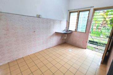 [Full Loan | 20x70 | Below Market ] 2 Storey Taman Semenyih Permata, Semenyih 