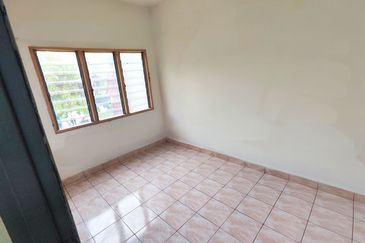 [Full Loan | 20x70 | Below Market ] 2 Storey Taman Semenyih Permata, Semenyih 