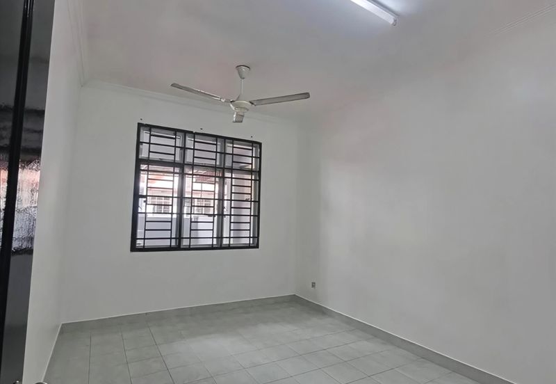 [Full Loan| Facing Open|Extend Kitchen] 1.5 Sty Taman Maju Satu, Sg.Jelok, Kajang