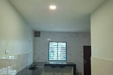 2 Sty Superlink 24x70 Laman Semanggi Semenyih For Rent 