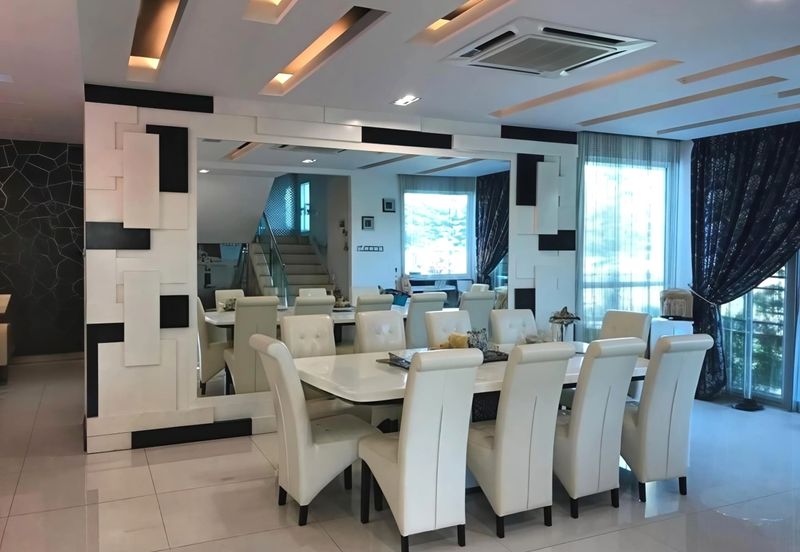 [Full Loan | Fully Renovated ] 2 Storey Bungalow Taman Jelok Impian, Kajang