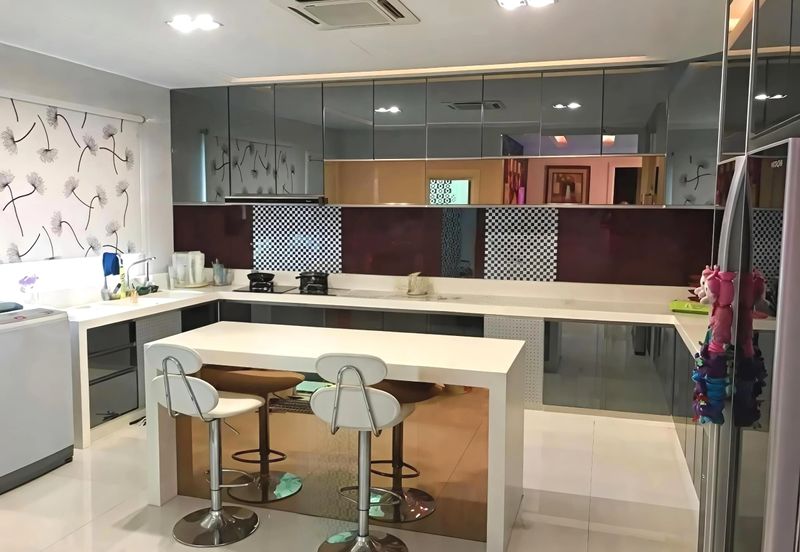 [Full Loan | Fully Renovated ] 2 Storey Bungalow Taman Jelok Impian, Kajang