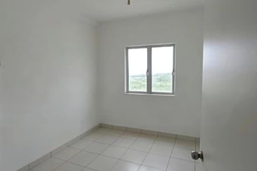 [Full Loan | Below Market] Apartment Karisma@ Eco Majestic, Semenyih