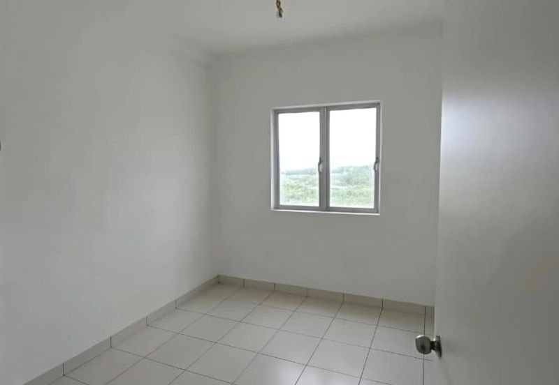 [Full Loan | Below Market] Apartment Karisma@ Eco Majestic, Semenyih