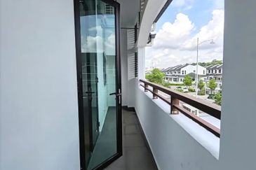 Cradleton @ Eco Majestic