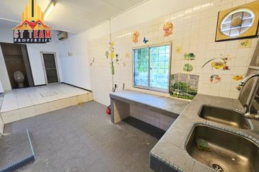 [Corner Lot I 43X70 I 4Room] Single Storey Taman Restu , Kajang