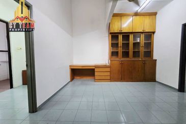 [Full LoanI Corner LotI 46x75I Renovated] 2 Storey Taman Jasmin, Kajang 