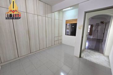 [Full LoanI Corner LotI 46x75I Renovated] 2 Storey Taman Jasmin, Kajang 