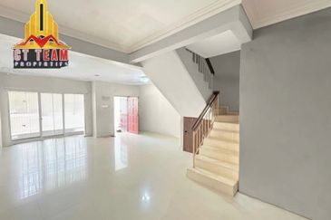 [CHEAPEST I Full Loan ] 2 Storey Taman Cheras Prima, Kajang