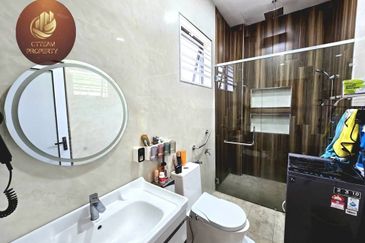 2 Sty Bungalow Nilai Spring Villa