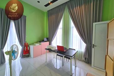 2 Sty Bungalow Nilai Spring Villa