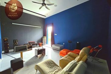 2 Sty Bungalow Nilai Spring Villa