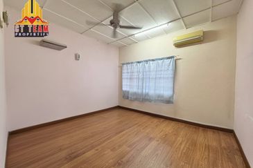 [Full LoanI Renovated] 2 Storey Taman Asa Jaya, Kajang 