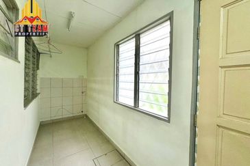 [Full LoanI Renovated] 2 Storey Taman Asa Jaya, Kajang 