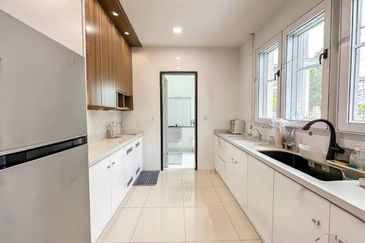 [Full Loan |Renovated] 2 Sty Semi D, Stoneridge Eco Majestic