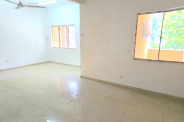 [F.Loan IFacing Open I22x75] 2 Sty Taman Bukit Mewah, Kajang