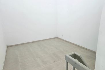 [F.Loan IFacing Open I22x75] 2 Sty Taman Bukit Mewah, Kajang