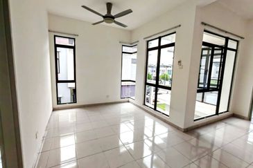 [CHEAPEST| 36x78] 2 Sty Semi D Setia Ecohill 1 Semenyih For Rent