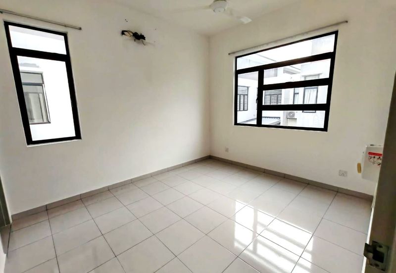 [CHEAPEST| 36x78] 2 Sty Semi D Setia Ecohill 1 Semenyih For Rent