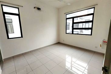 [CHEAPEST| 36x78] 2 Sty Semi D Setia Ecohill 1 Semenyih For Rent