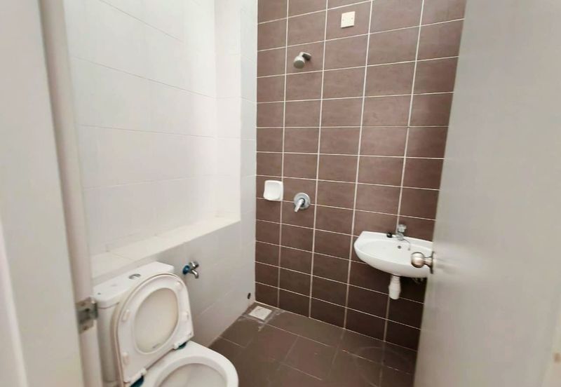 [CHEAPEST| 36x78] 2 Sty Semi D Setia Ecohill 1 Semenyih For Rent