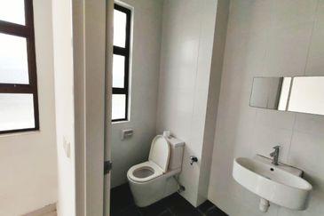 [CHEAPEST| 36x78] 2 Sty Semi D Setia Ecohill 1 Semenyih For Rent
