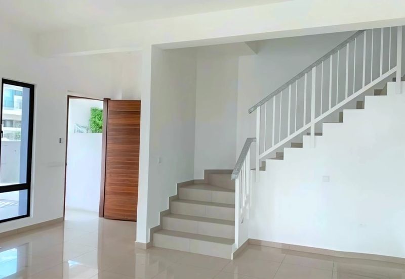 [Full Loan| End Lot wt Land| 47x65]2 Sty Semi D Setia Ecohill 2 Semenyih