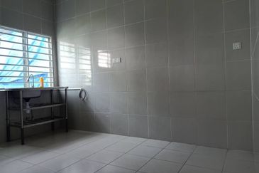  2 Sty Hillpark, Bandar Teknologi Kajang For Rent
