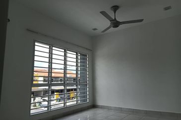  2 Sty Hillpark, Bandar Teknologi Kajang For Rent