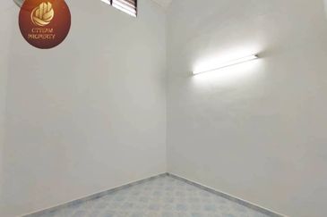 [Full Loan I 4 Room & Kitchen extended] 1 Sty Bandar Rinching Semenyih 