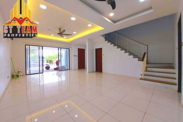 [Facing Open IF. Loan IG&G IReno I22x80] 2 Sty Kajang East, Semenyih