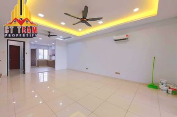 [Facing Open IF. Loan IG&G IReno I22x80] 2 Sty Kajang East, Semenyih