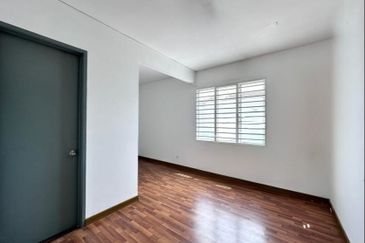 [CORNER LOT |34X70 |F. Loan] 2 Sty Superlink Tmn Tiara East, Semenyih