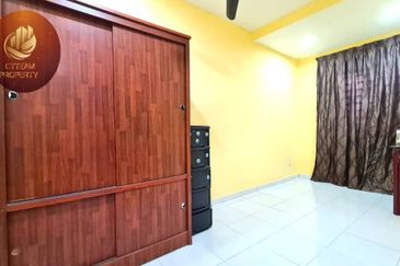 [Facing Open|5R3B Reno|F. Loan] 2.5 Storey , Saujana Impian Kajang