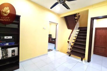 [Facing Open|5R3B Reno|F. Loan] 2.5 Storey , Saujana Impian Kajang