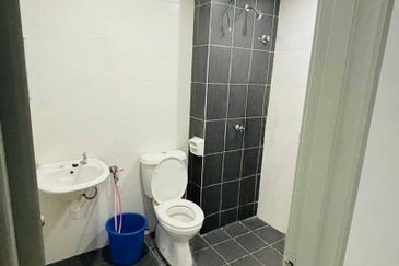 [22x60|Full Loan |Reno] 2 Sty Taman Pelangi Height Mantin