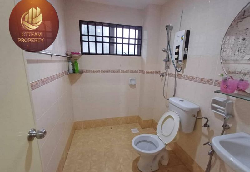 [Full Loan I Renovated I Facing Open] 2sty Taman Pelangi Semenyih