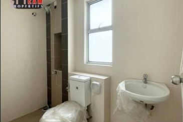 [22x75|F. Loan|C. Back] 2 sty Superlink, Setia Ecohill Semenyih