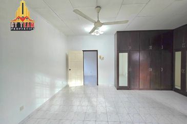 [Facing OpenIF.LoanI30x78 wt LandIReno] 2 Sty Semi D Taman Bukit Mewah