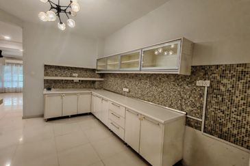 [Facing Open IReno IF. Loan] 2 Sty Taman Bukit Mewah, Kajang