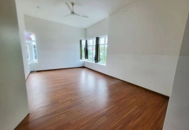 [Full Loan I 40x75] 2sty Semi D Taman Pelangi Semenyih 2