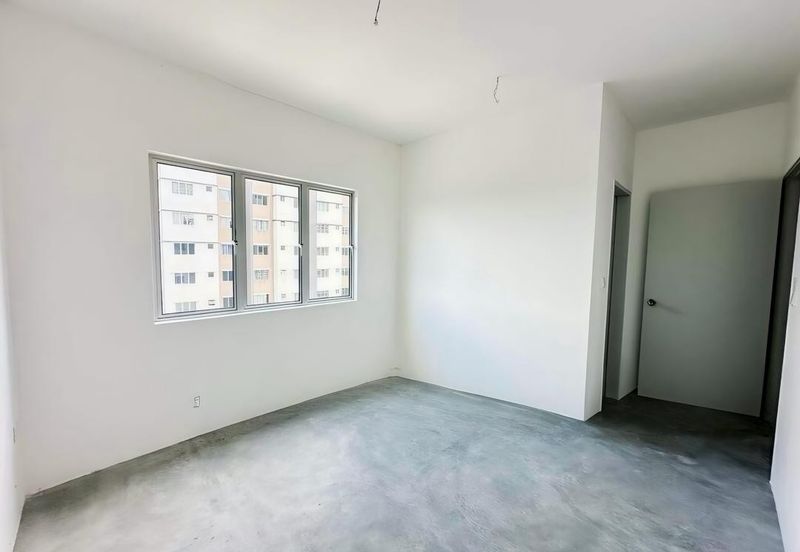 [F. Loan|Bare Unit] Pangsapuri D'Kayangan Setia Ecohill, Semenyih