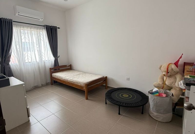 [22x70-Partially Furnished ] 2 Sty Carnus Setia Ecohill 2 For Rent